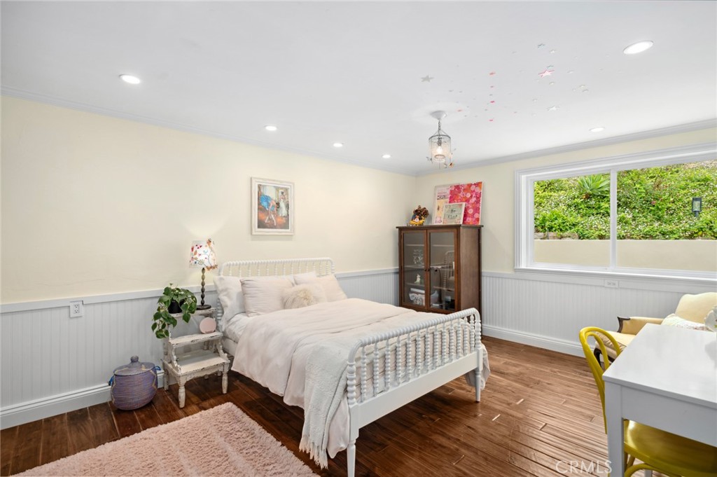 2888 Bernard Court