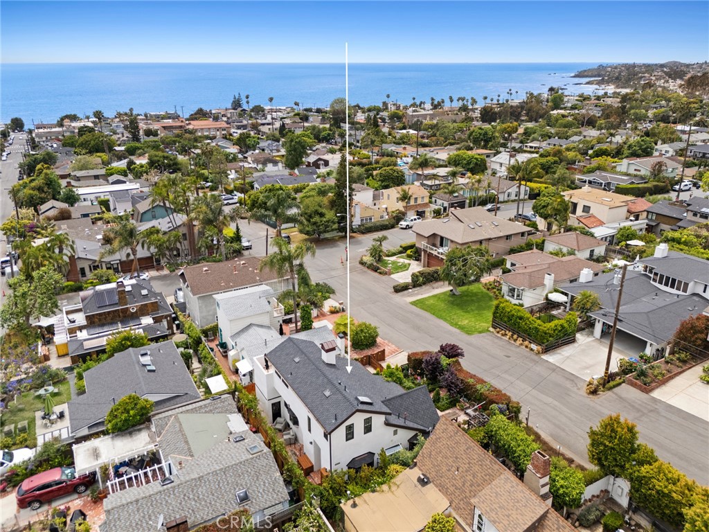 615 Seaview Street