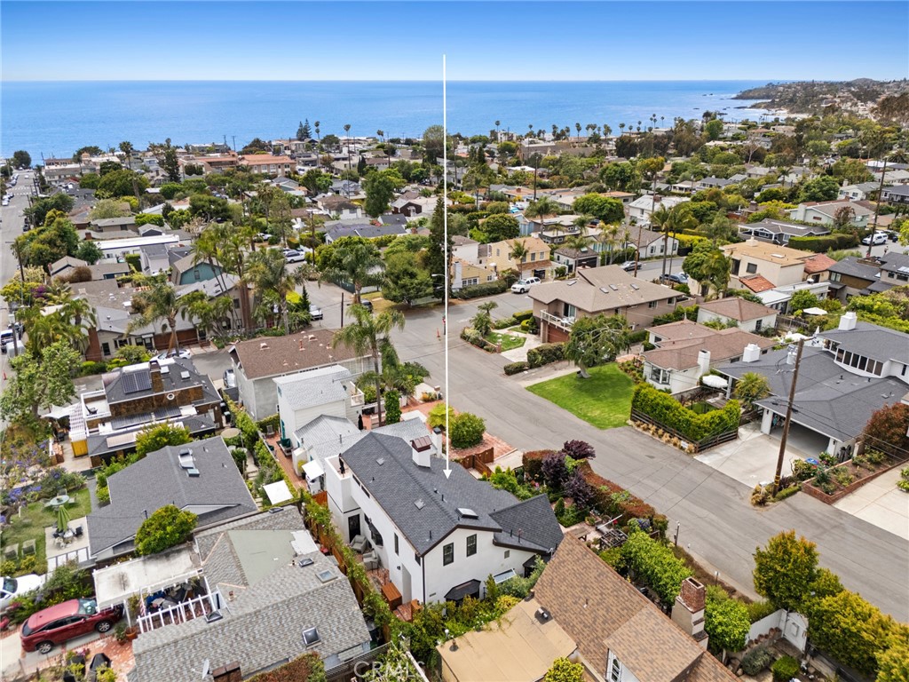615 Seaview Street