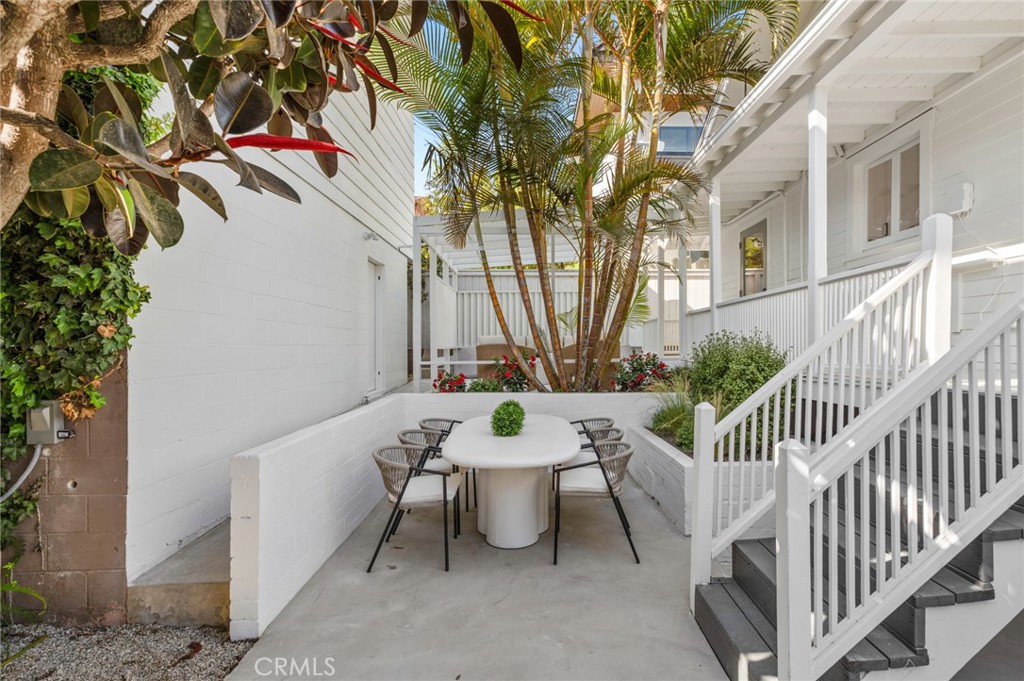 232 San Joaquin Street