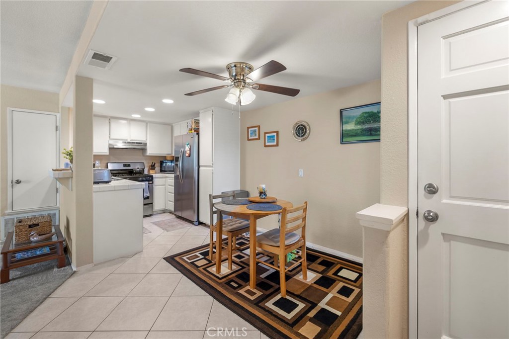 405 Ribbon Beach Way 243