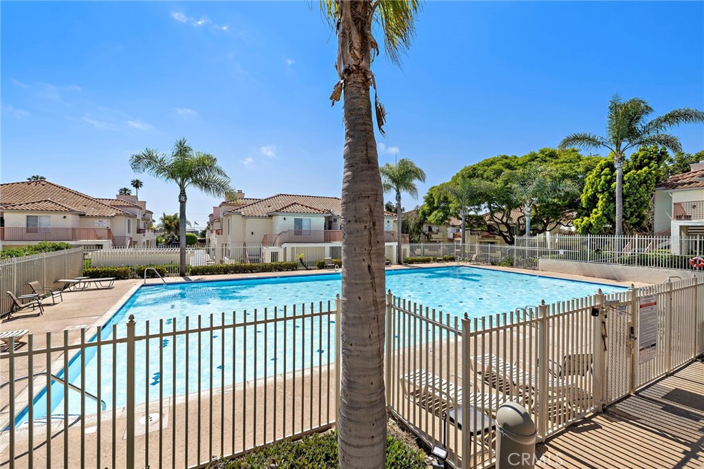 405 Ribbon Beach Way 243