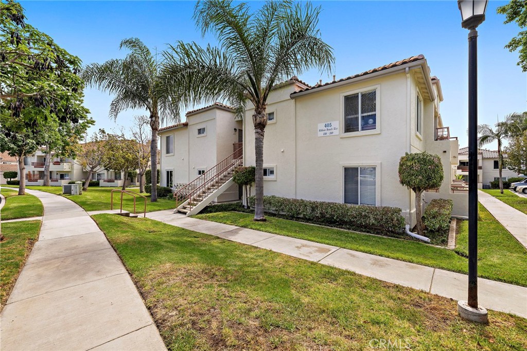 405 Ribbon Beach Way 243