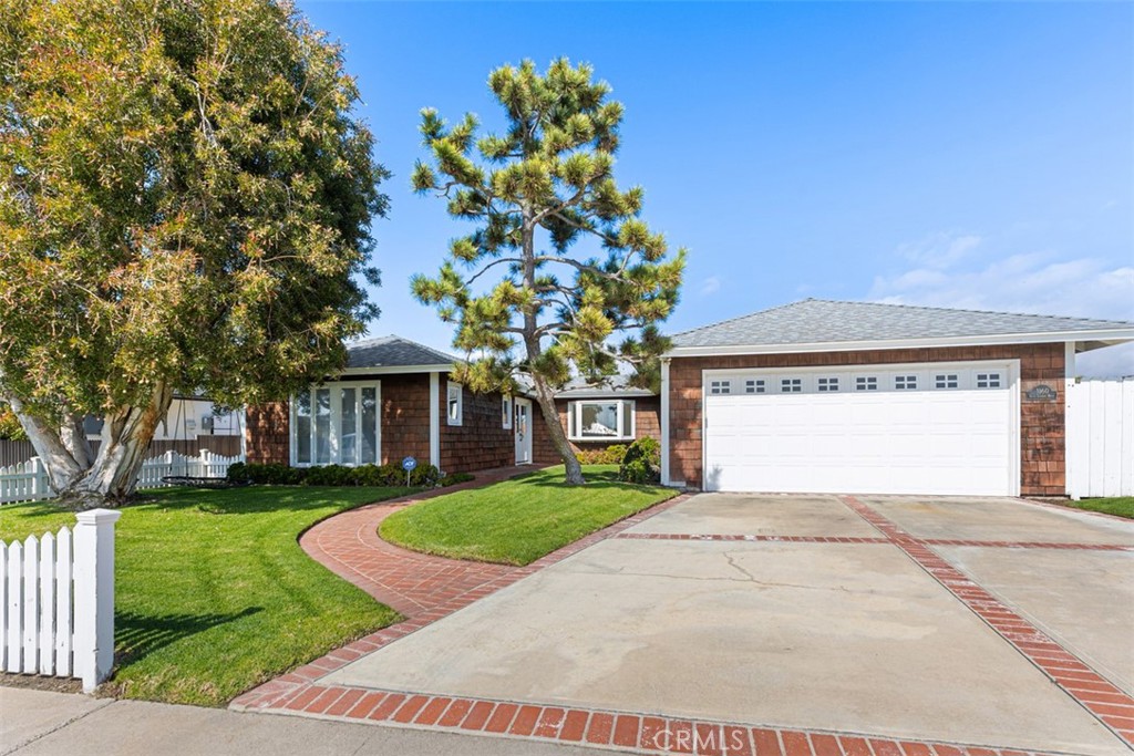 3160 Alta Laguna Boulevard