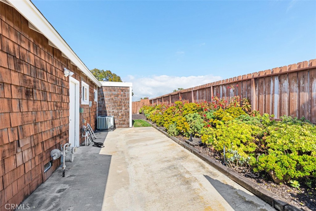 3160 Alta Laguna Boulevard