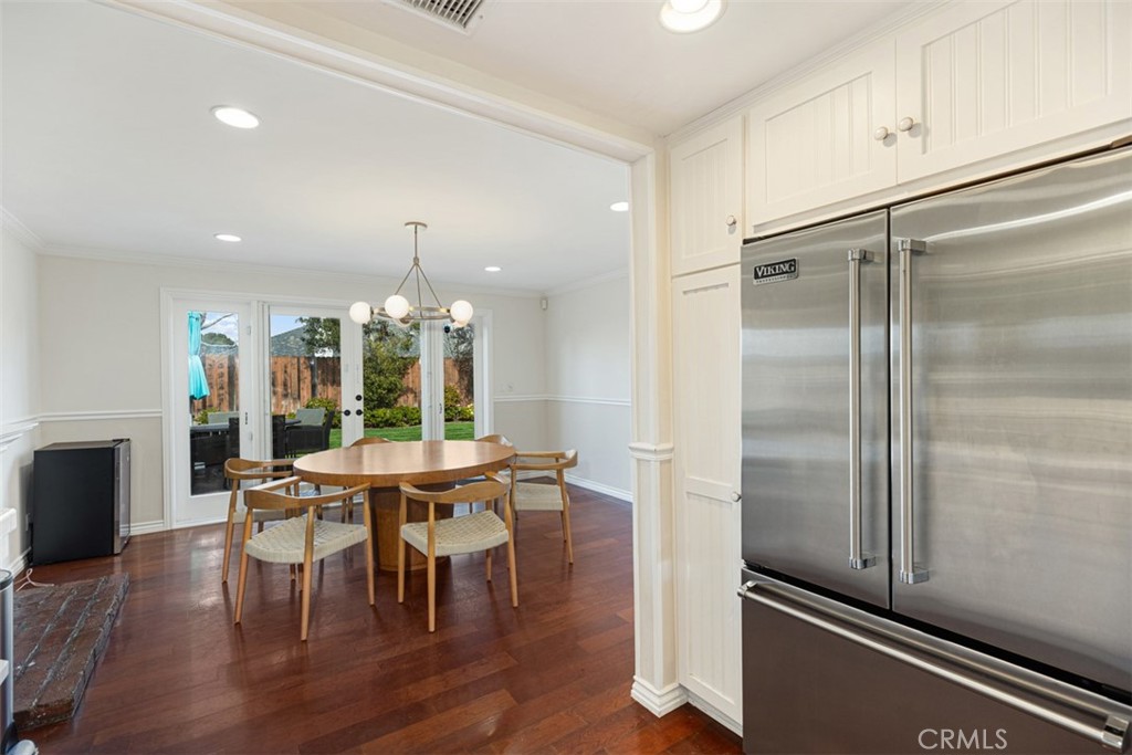 3160 Alta Laguna Boulevard