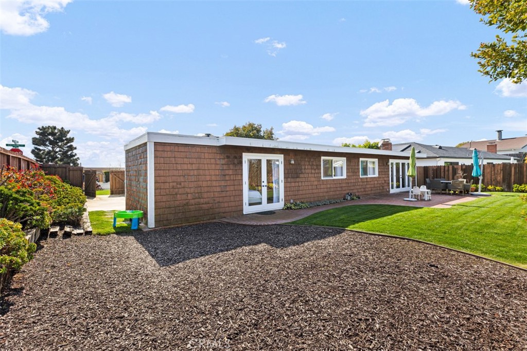 3160 Alta Laguna Boulevard