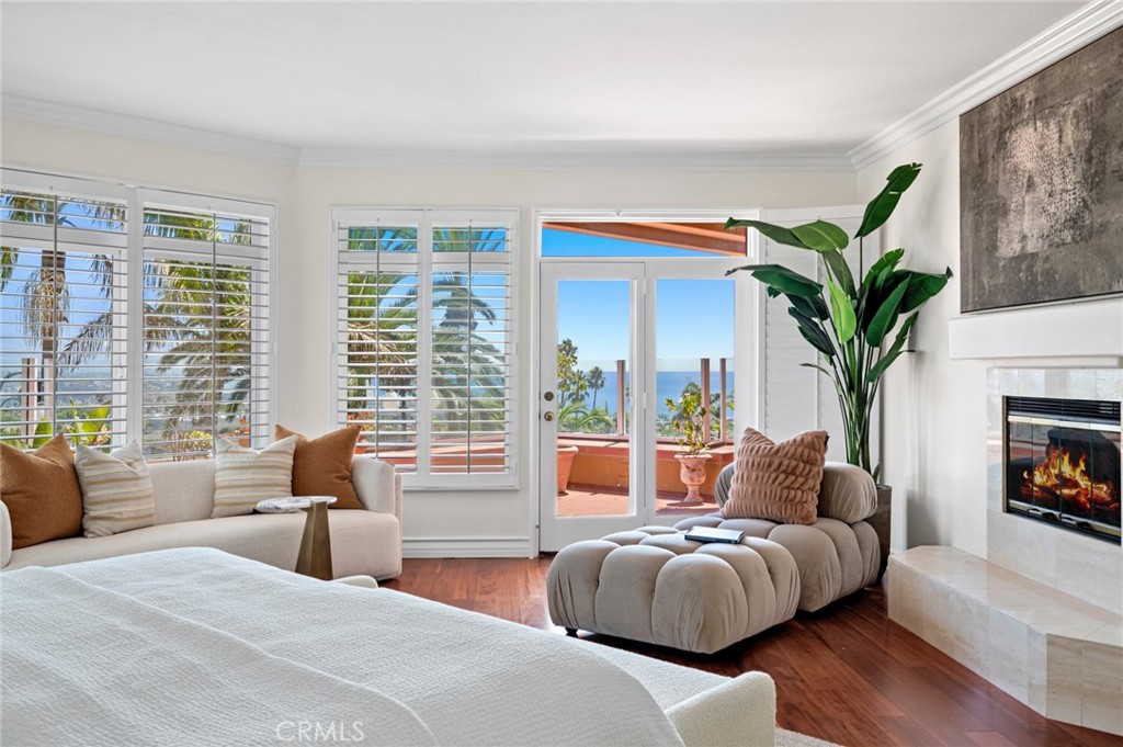 33682 Holtz Hill Drive