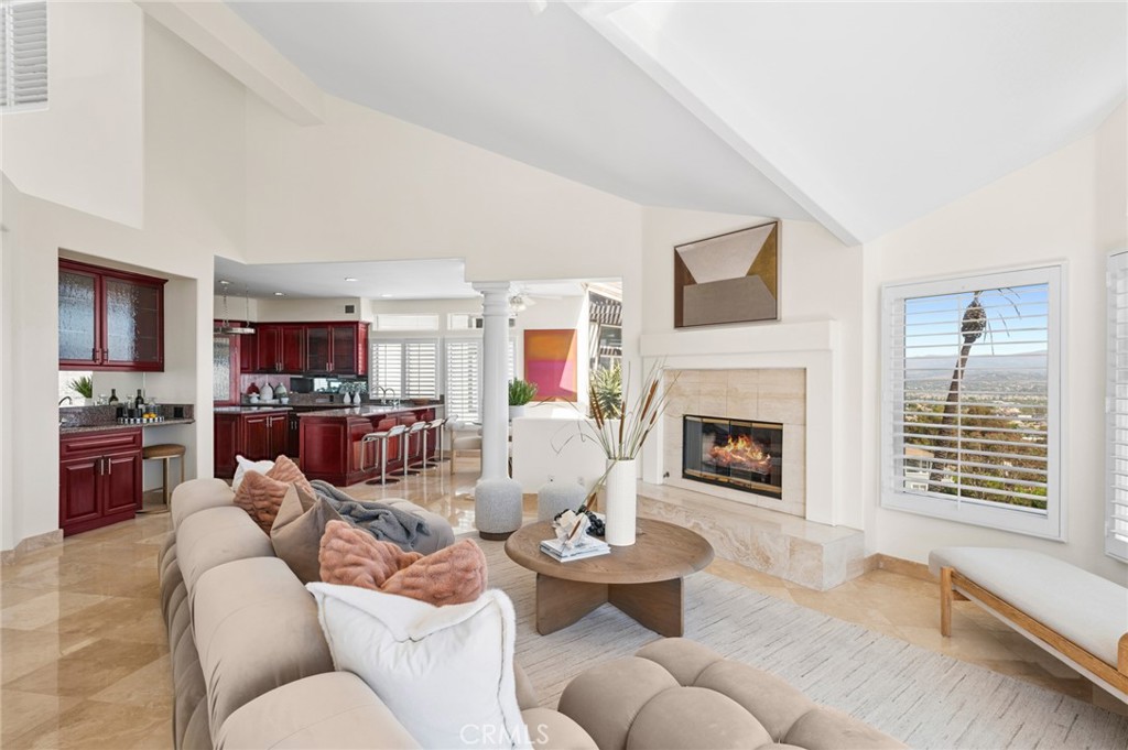 33682 Holtz Hill Drive