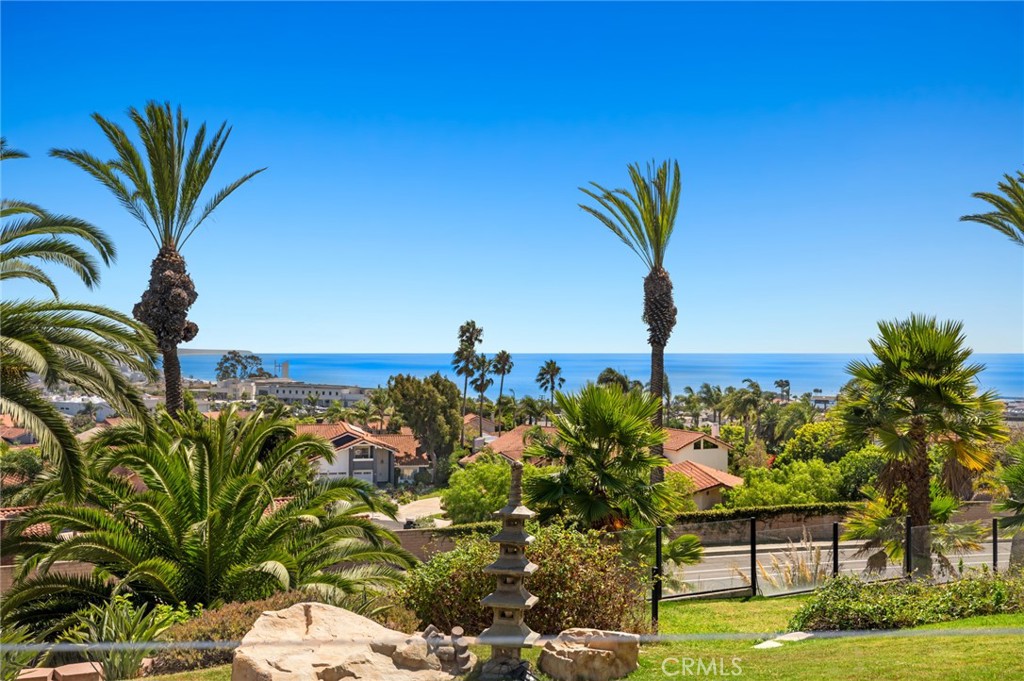 33682 Holtz Hill Drive