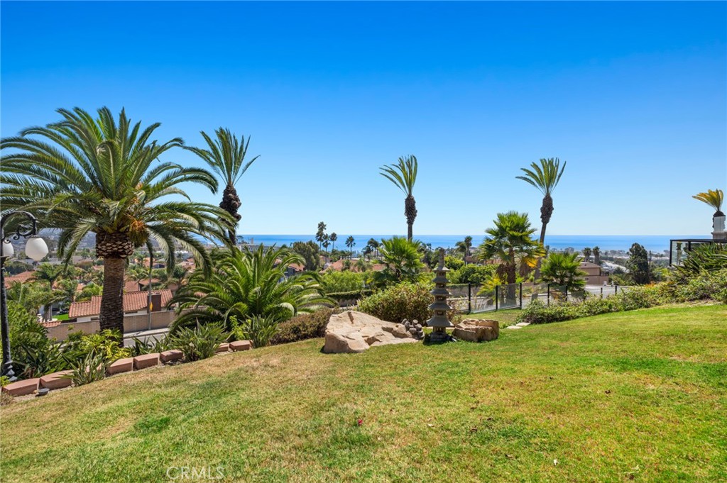 33682 Holtz Hill Drive