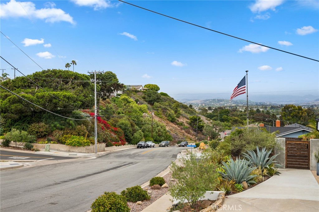 33182 Blue Fin Drive