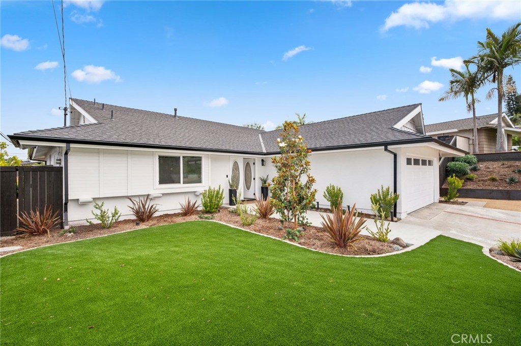 33182 Blue Fin Drive