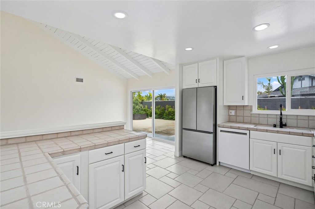 33182 Blue Fin Drive