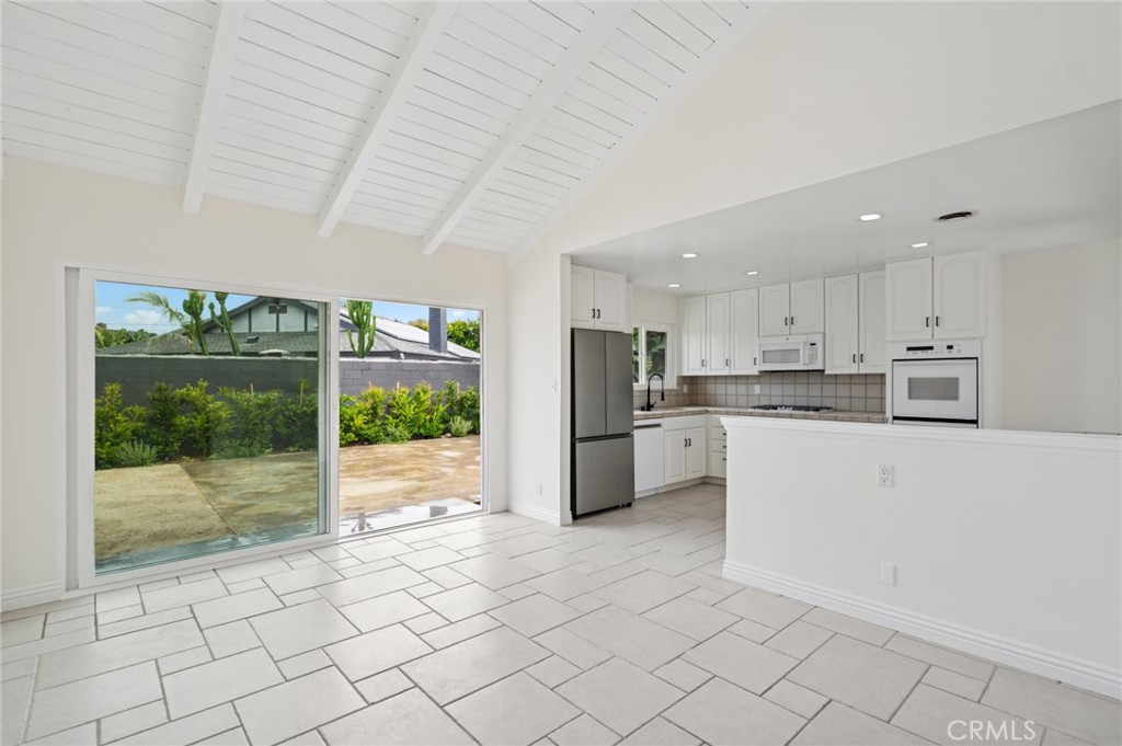 33182 Blue Fin Drive