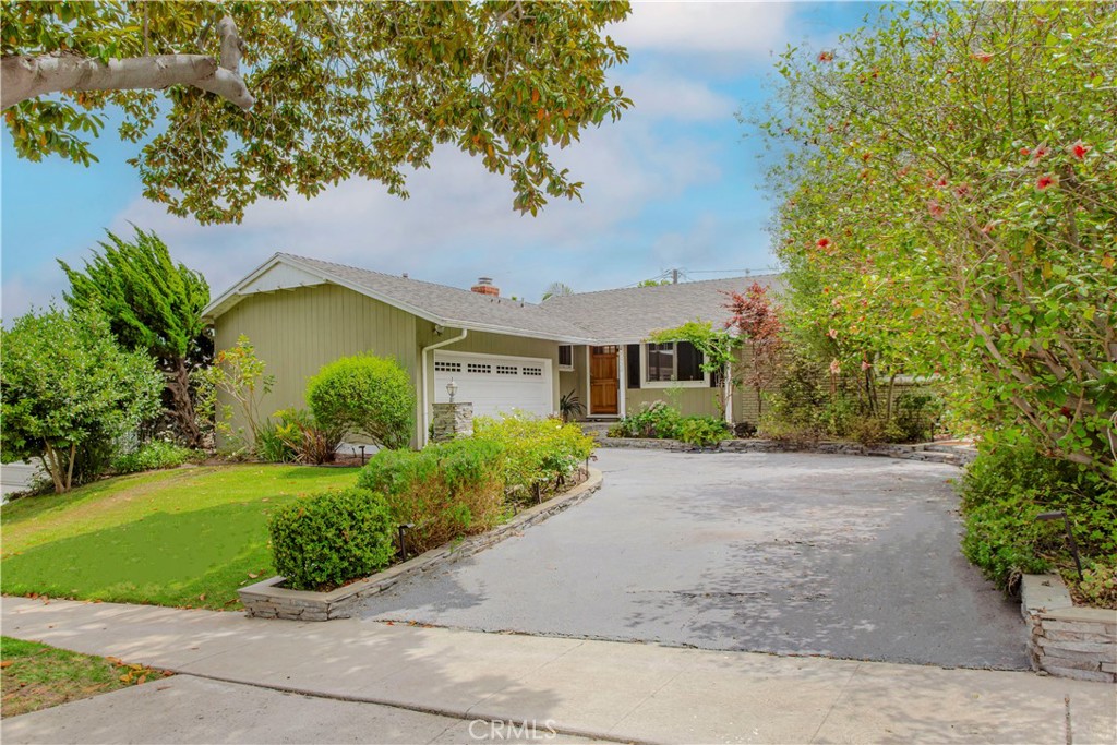7520 W 90th Street