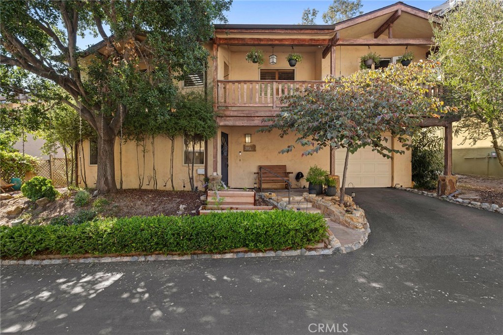 2072 Hidden Valley Canyon Road