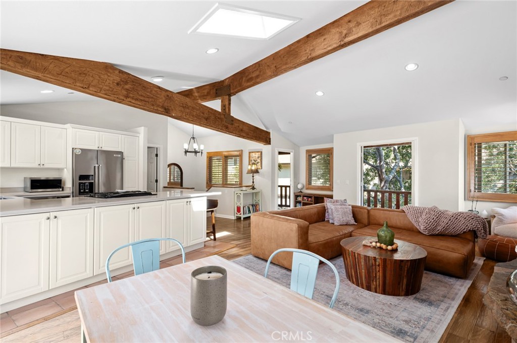 2072 Hidden Valley Canyon Road