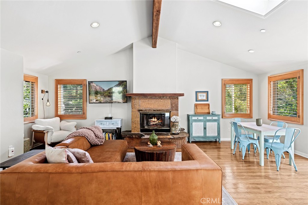 2072 Hidden Valley Canyon Road