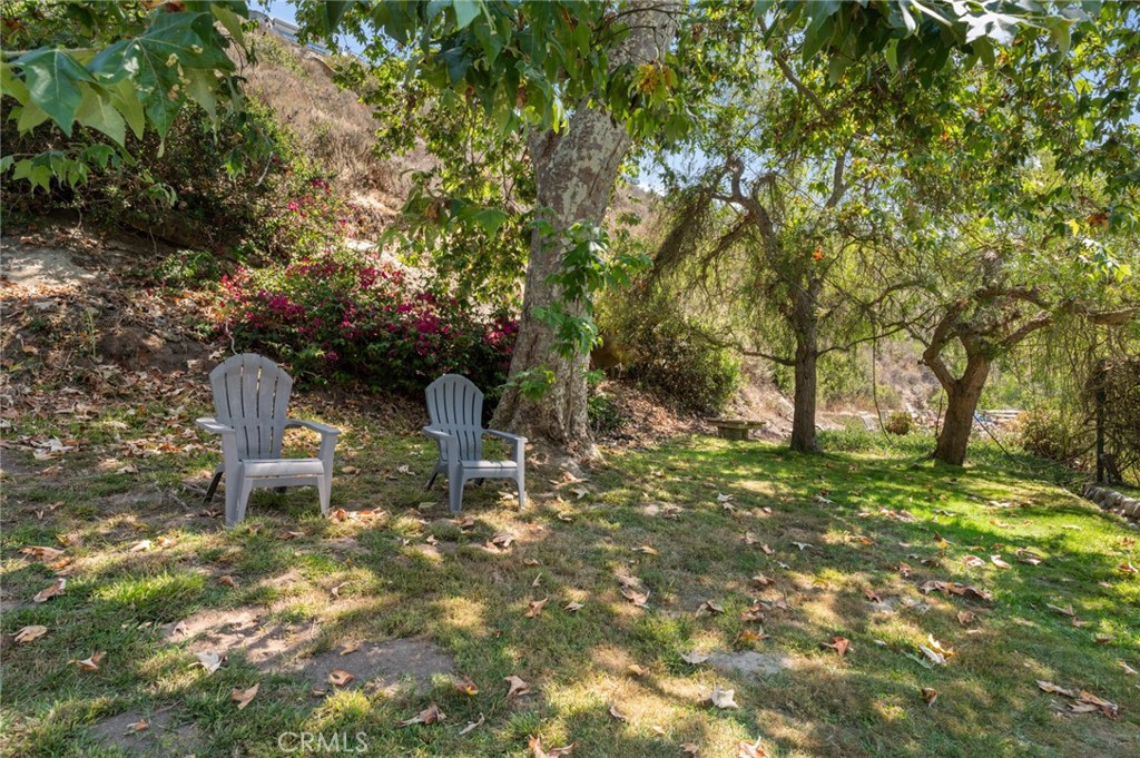 2072 Hidden Valley Canyon Road