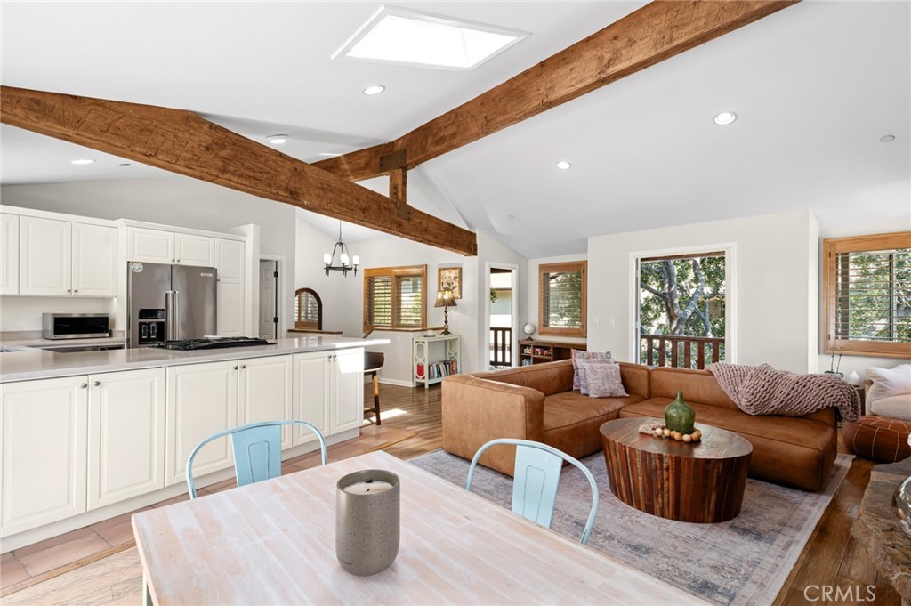 2072 Hidden Valley Canyon Road