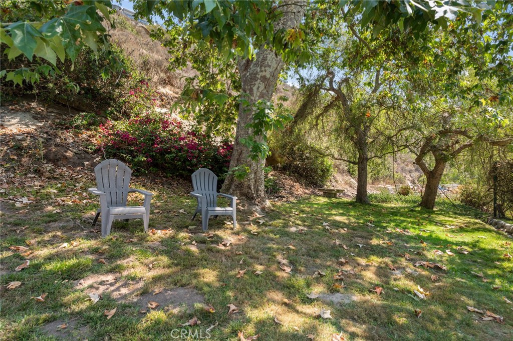 2072 Hidden Valley Canyon Road