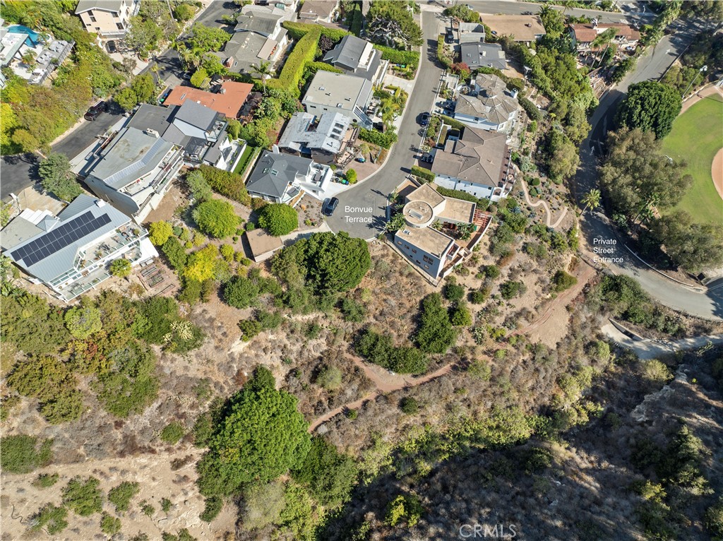 455 Bonvue Terrace