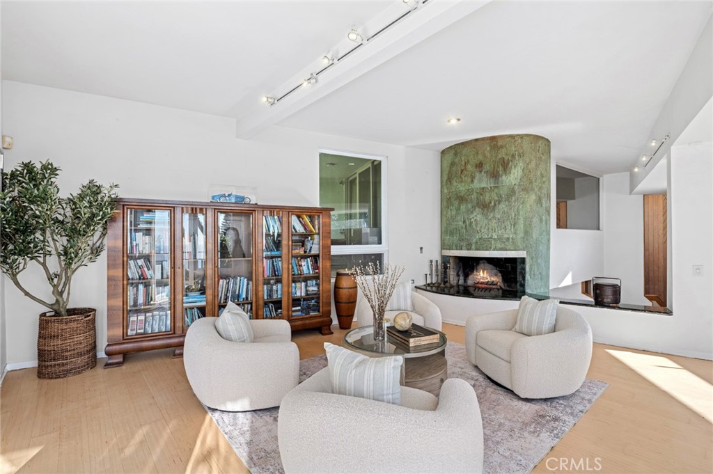 660 Virginia Park