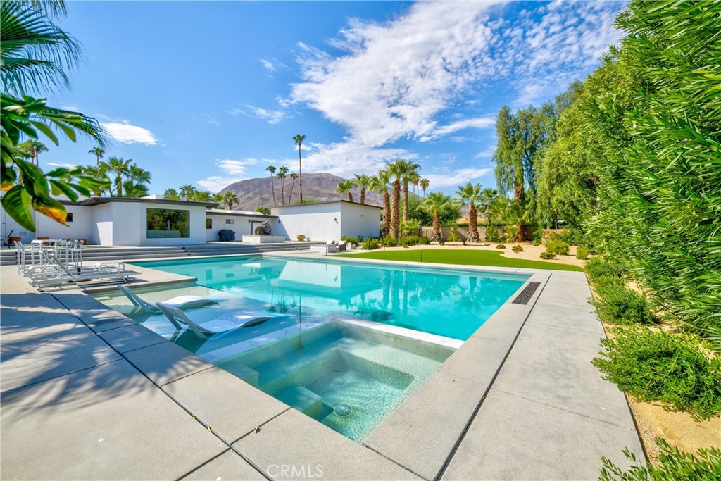 72408 Desert Drive