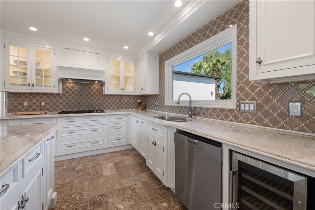 72408 Desert Drive