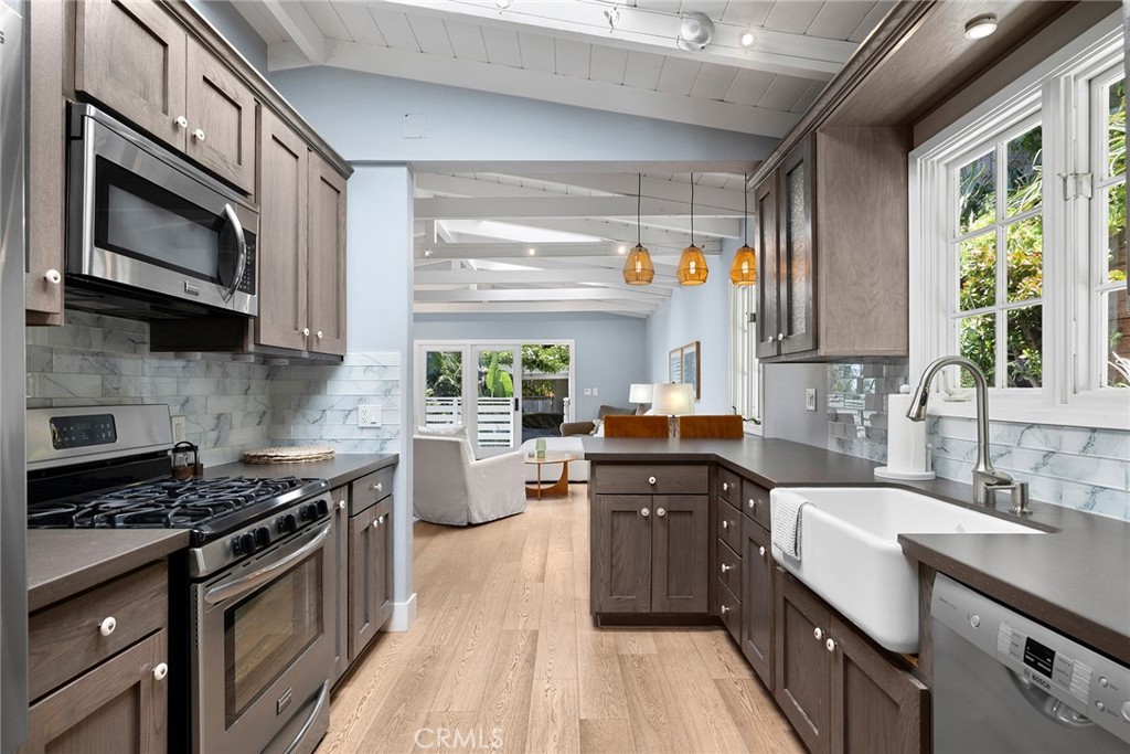 1310 Bluebird Canyon