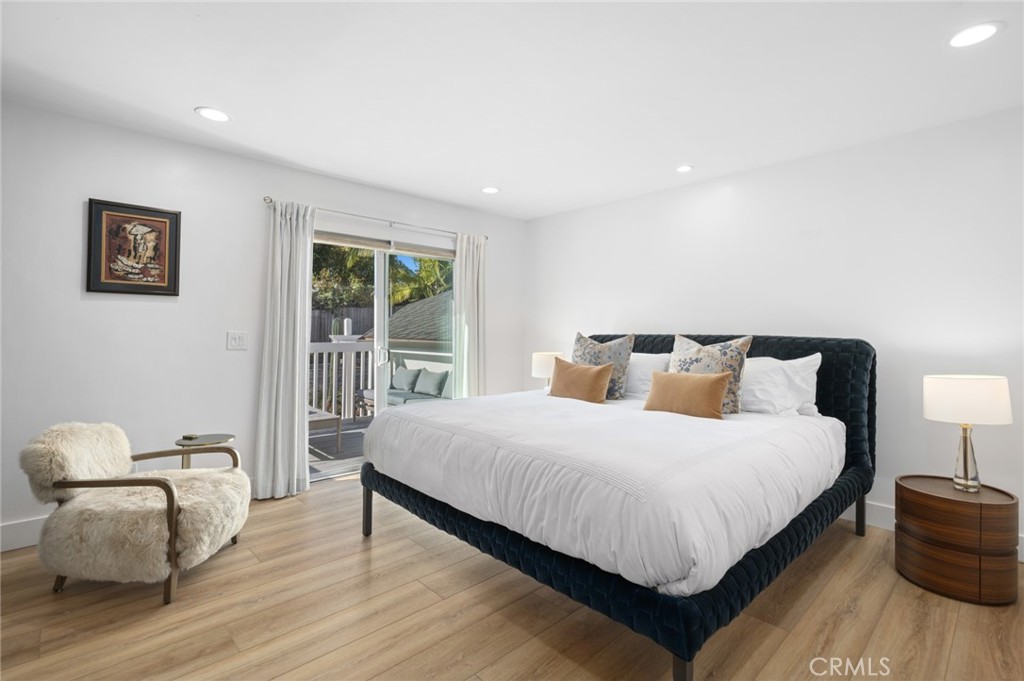 33121 Mesa Vista Drive