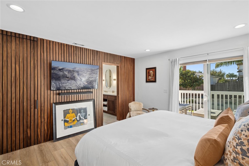 33121 Mesa Vista Drive