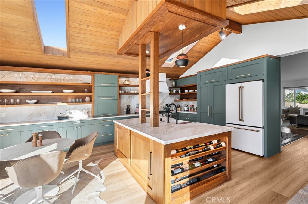 33121 Mesa Vista Drive