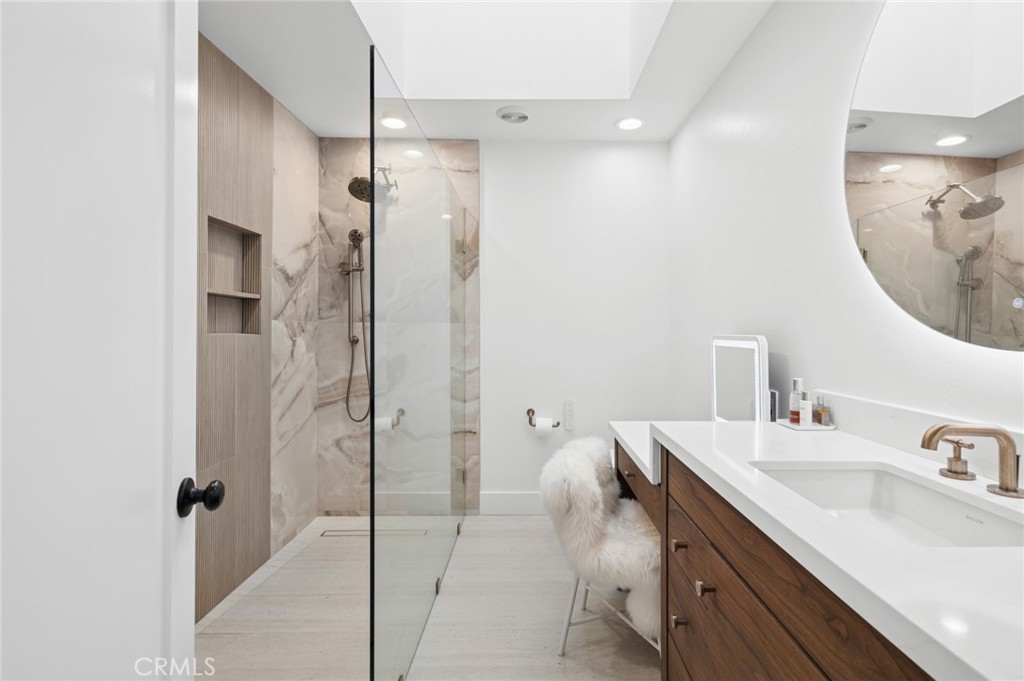 33121 Mesa Vista Drive