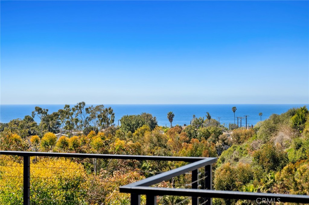 990 Meadowlark Drive