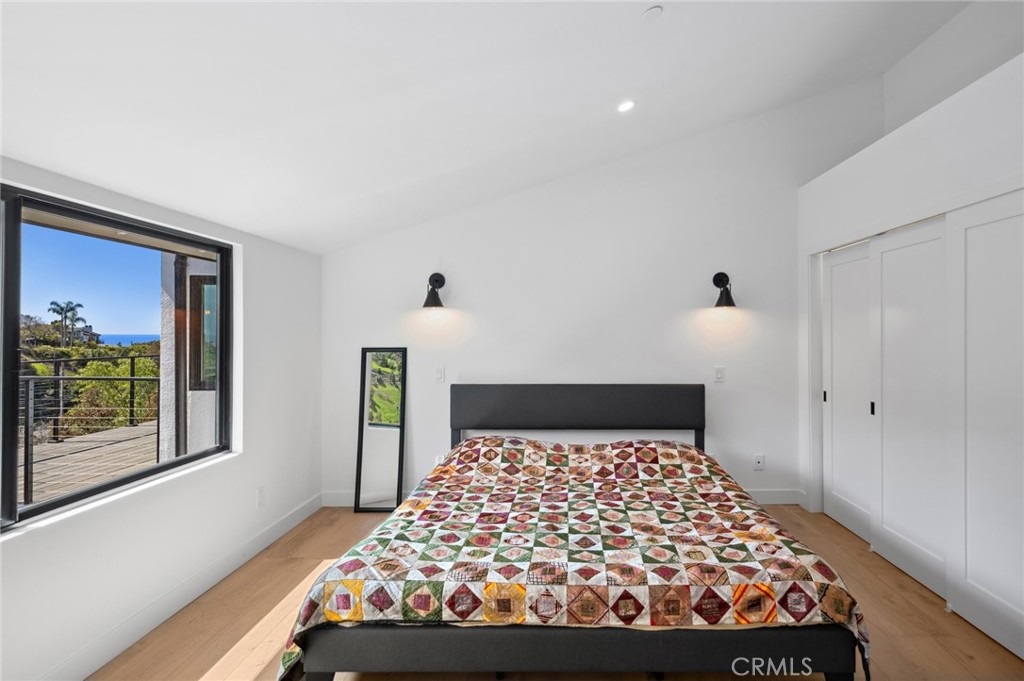 990 Meadowlark Drive