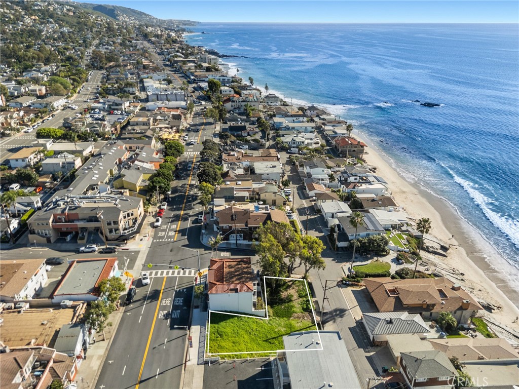 1081 South Coast Highway