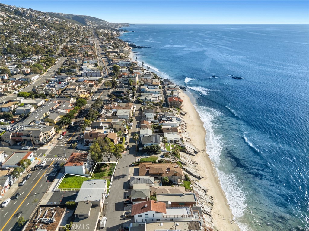 1081 South Coast Highway