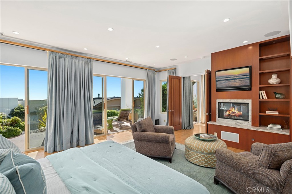 1598 Skyline Drive