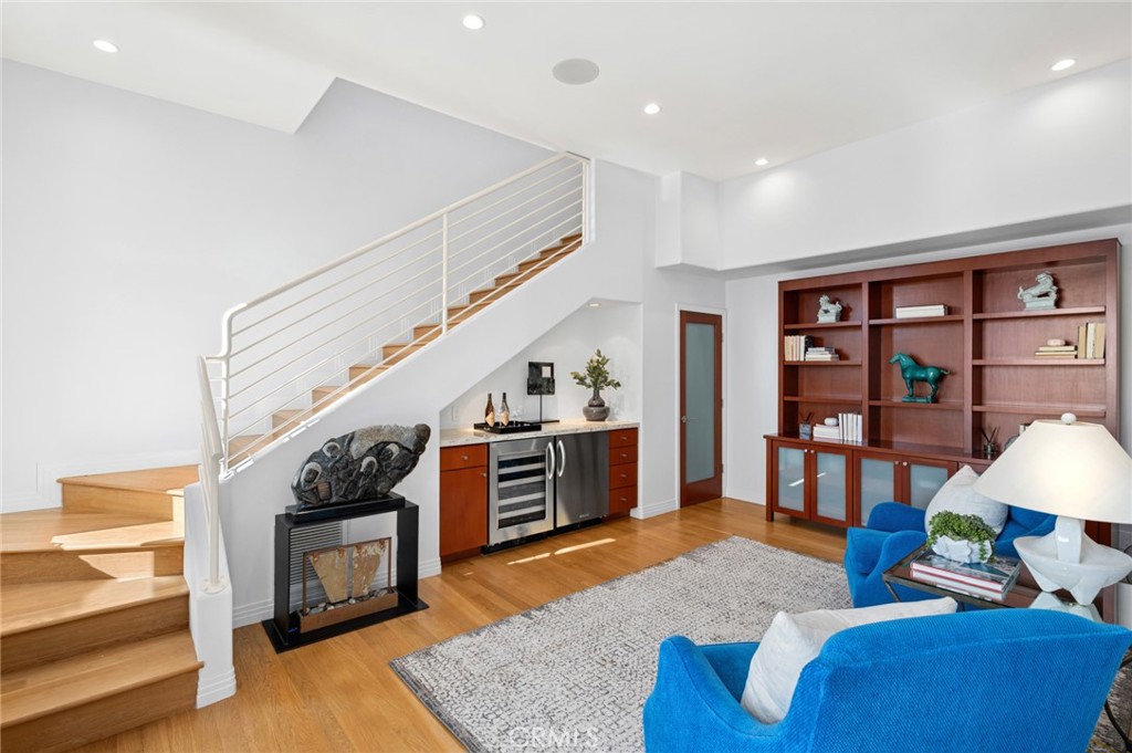 1598 Skyline Drive