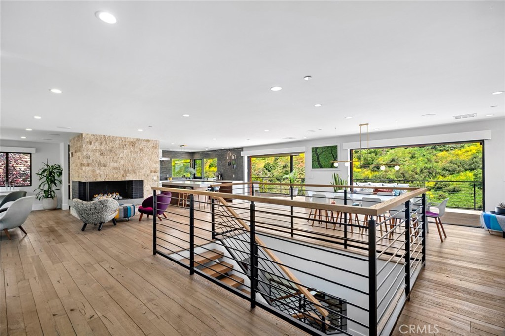 1435 Cerritos Drive