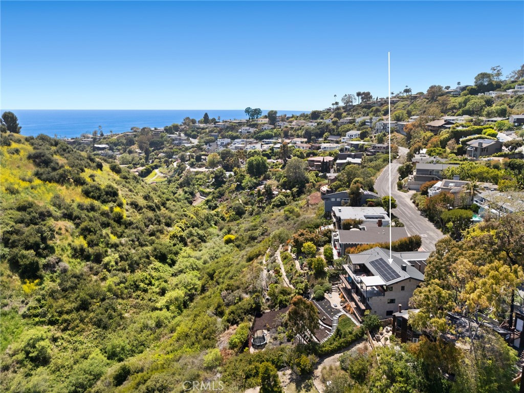 1435 Cerritos Drive