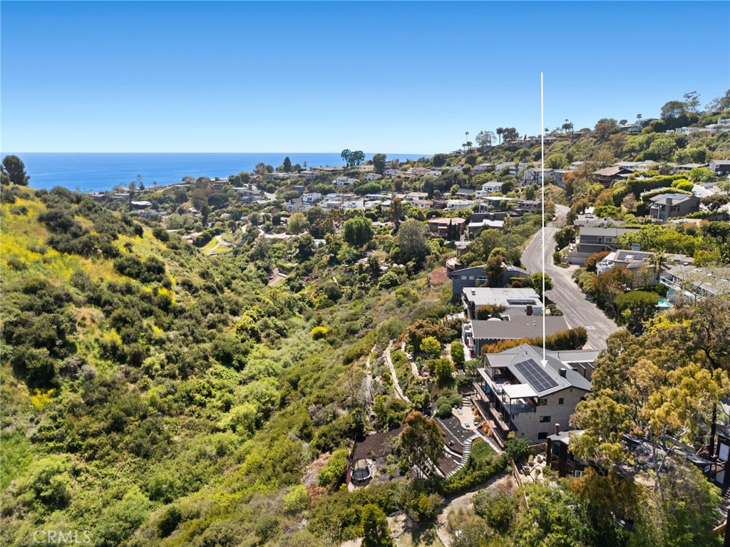 1435 Cerritos Drive