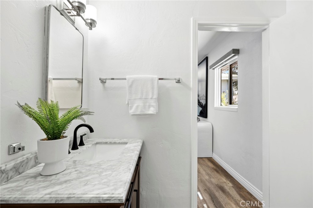 991 Meadowlark Drive