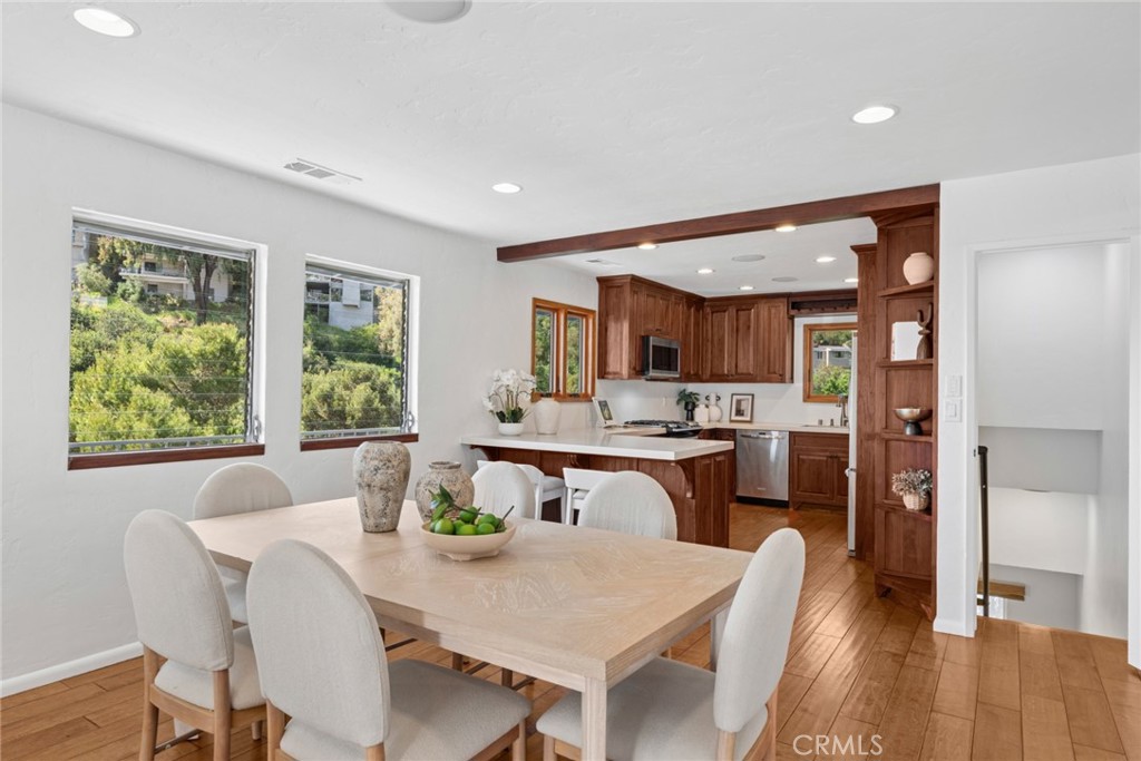 991 Meadowlark Drive