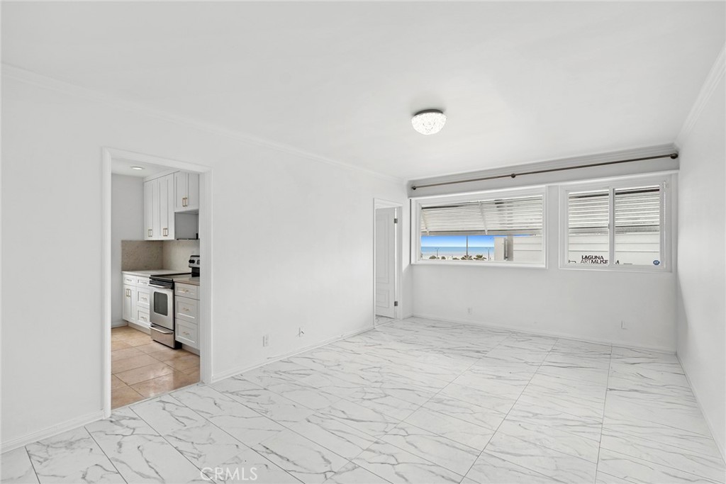 245 Aster Street 7