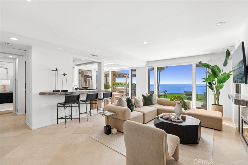 921 Gaviota Drive