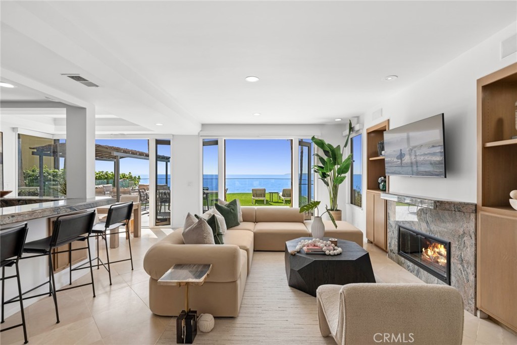 921 Gaviota Drive