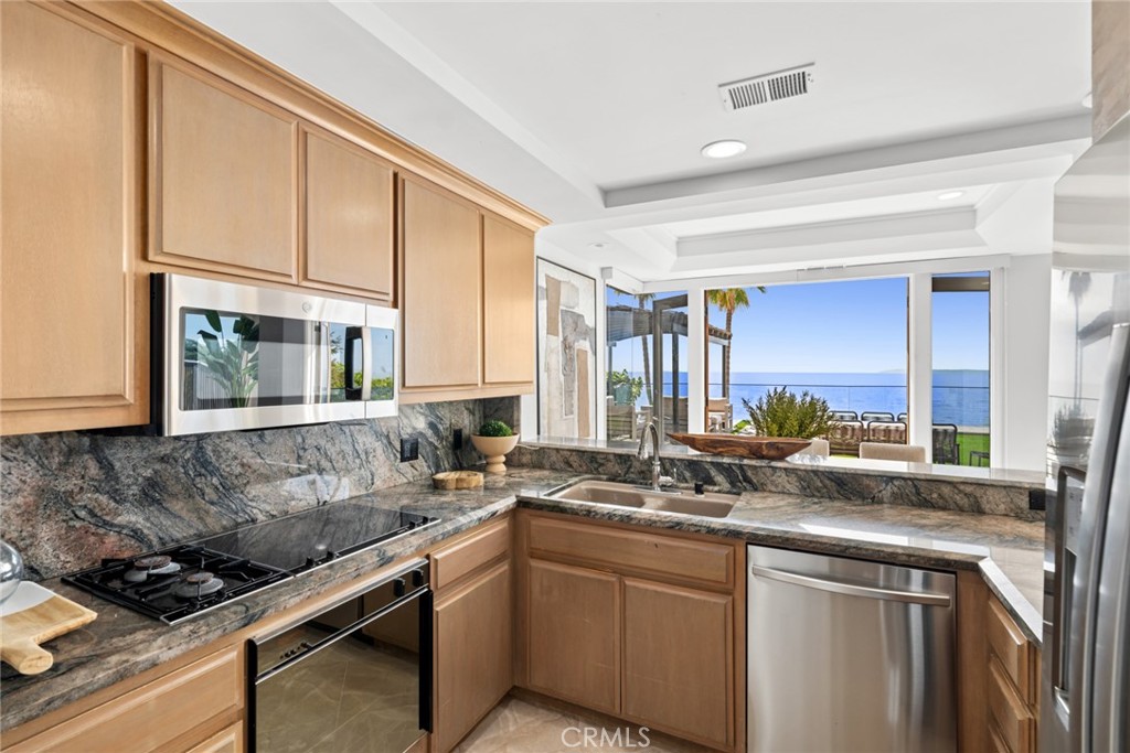 921 Gaviota Drive